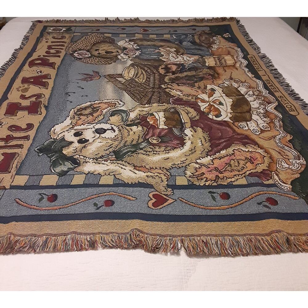 Boyd's Bears Fringed Throw Cuteness Life is a Picnic